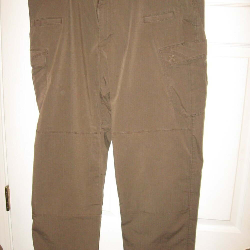 5.11 Tactical Cargo Pants Tan Men's 40 x 30 OD Green 74251